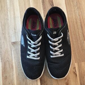 Skechers Black and White Men's Sneakers